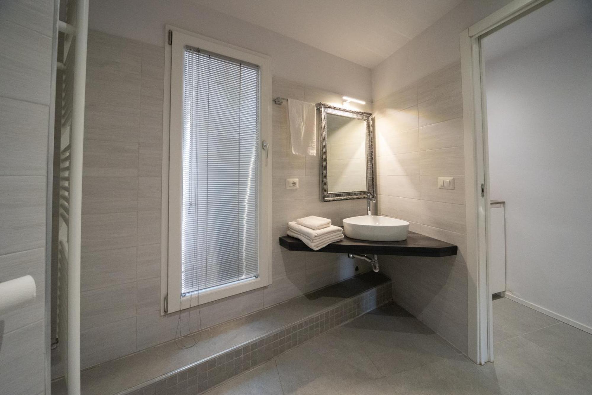 Appartement Palazzo Ricca Guarducci Piano Terra à Montefiascone Extérieur photo